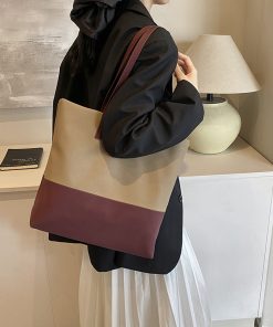 Large Capacity Retro Color-Blocking Suede Tote Bag for Women - Stylish Spring Summer Shoulder Bag for Commuting
