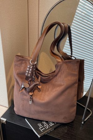 Large Capacity Retro Matte Tote Bag for Women - Stylish Commuting Shoulder Bag for Spring/Summer 2025 Fashion