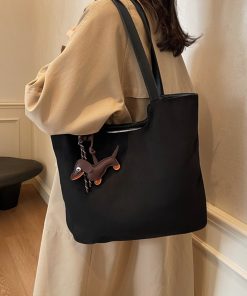 Large Capacity Retro Matte Tote Bag for Women - Stylish Commuting Shoulder Bag for Spring/Summer 2025 Fashion