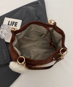 Large Capacity Retro Matte Tote Bag for Women - Stylish Shoulder Bag for Spring Summer 2025, Ideal for Work Commute