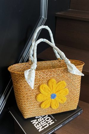 Large Capacity Woven Straw Tote Bag for Women with Bamboo Handle - Stylish Beach Shopping Basket for Summer 2025