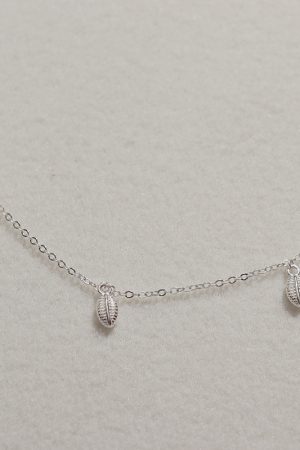 Layered S925 Silver Shell Shaped Choker Necklace - Light Luxury French Vintage Collarbone Chain for Versatile Style