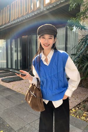 Layered V-Neck Knitted Vest for Women - Versatile Sleeveless Cardigan with Cable Knit Design, Perfect for 90s and Y2K Styles