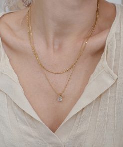 Layered Vintage Clavicle Chain Necklace with Zircon Pendant, Pig Nose Design, European & American Blogger Style for Women