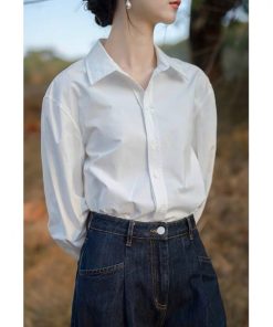 Layered White Long Sleeve Shirt for Women - French Style Casual Top for Spring & Autumn, Chic and Versatile Fashion Essential