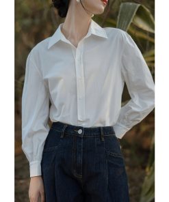 Layered White Long Sleeve Shirt for Women - French Style Casual Top for Spring & Autumn, Chic and Versatile Fashion Essential