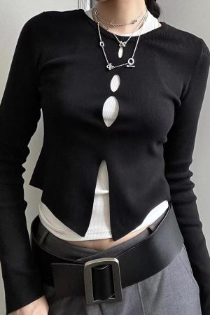 Layered Women's Outfit, Hollow Round Neck Long Sleeve Knitted Top, Reversible Slim-Fit Shirt for Fall, Casual Fashion
