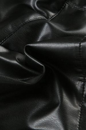 Layering, Mode Inspo - Baddie Faux Leather Crop Top