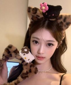 Leopard Print Plush Cat Headband for Women - Cozy Hairband for Face Washing, Mask Application, Autumn & Winter Accessory