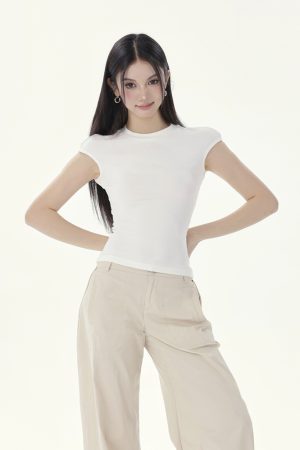 Letter Embroidery American Style Short Sleeve T-Shirt for Women - Slim Fit Flattering Summer Top - Versatile Casual Wear