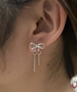 Light Luxury Butterfly Knot Tassel Earrings - High-End Design Ear Studs for Gentle Temperament and Versatile Style