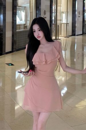 Light Luxury Chiffon Ruffled Sleeveless Dress - Waist-Defined Short Skirt for Vacation Style - Trendy Women's Summer Fashion