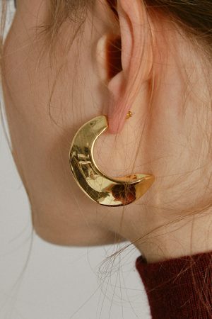 Light Luxury Concave-Convex Half-Circle Shiny Earrings - Exaggerated Minimalist Women's C-Shaped Ear Hoops in European and American Style