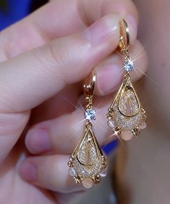 Light Luxury Diamond-Studded Mesh Water Drop Earrings - Versatile Elegant Niche Fashion Accessories for 2025