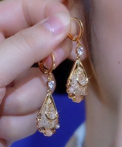 Light Luxury Diamond-Studded Mesh Water Drop Earrings - Versatile Elegant Niche Fashion Accessories for 2025