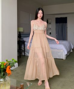 Light Luxury French-Style Heavy Sequined Floral Strap Dress with Waist-Cinching Chiffon Long Skirt - Elegant Evening Wear