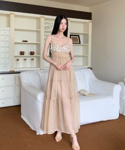 Light Luxury French-Style Heavy Sequined Floral Strap Dress with Waist-Cinching Chiffon Long Skirt - Elegant Evening Wear