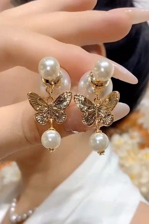 Light Luxury High-End Micro-Inlaid Butterfly Pearl Drop Earrings - Trendy Autumn Winter Fashion Niche Design Ear Accessories