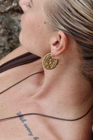 Light Luxury Irregular Geometric Alloy Ear Studs - European and American Fashion Earring Set for Trendy Style