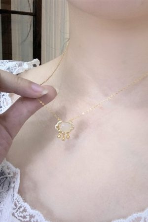 Light Luxury Peace Lock Pendant Necklace for Women - Trendy Collarbone Chain Accessory, 2025 Fashion Statement