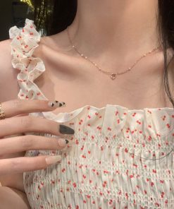 Light Luxury Pearl Heart Necklace for Women, Niche Design Clavicle Chain, High-End Neck Accessory, 2025 Trendy Fashion Jewelry