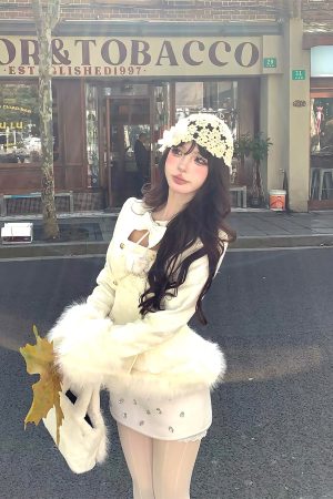 Light Mist White Tea Korean Lace Woolen A-line Mini Skirt for Women - Autumn Winter Slim Fit Sexy Bodycon Style
