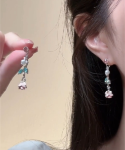 Light Pink Rose Flower Tassel Stud Earrings for Women, Summer Niche Design, Sweet Floral Ear Accessories