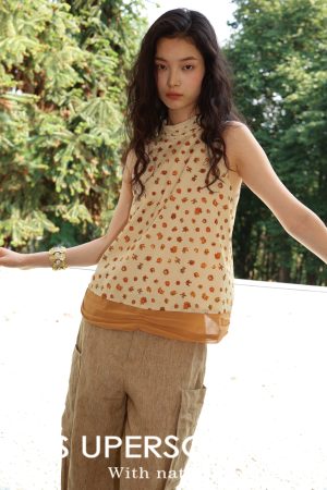 Lightweight Breathable Cotton Ruched Halter Top with Printed Patchwork - Stylish Summer Essential