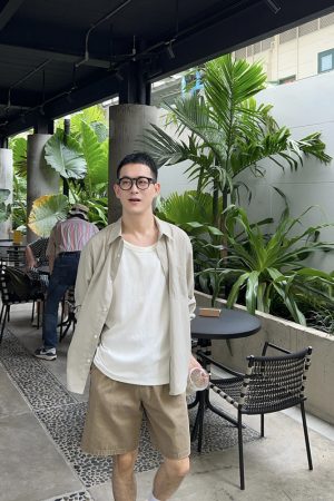 Lightweight Cotton-Linen Apricot Sun Protection Shirt Jacket for Men - Casual Summer Versatile Style