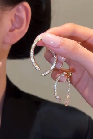 Lightweight Crossed Fish Tail Drop Earrings with Zircon Inlay for Women - Elegant High-End Fashion Accessories