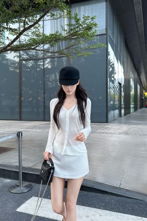 Lightweight Double-Breasted Tencel Wool Knitted Cardigan for Women - Stylish Layering Essential