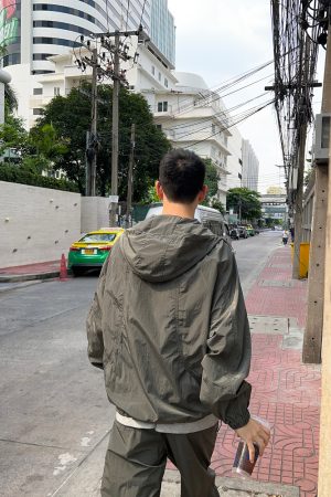 Lightweight Hooded Sun Protection Jacket for Boys - Casual Green Ultra-Thin Outdoor Climbing Coat