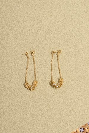 Lightweight Luxury Ear Clips - High-End Back-Hanging Earrings with Niche Design, 925 Silver Needle Hoops for Modern Elegance