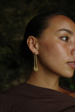 Lightweight Luxury Ear Clips - High-End Back-Hanging Earrings with Niche Design, 925 Silver Needle Hoops for Modern Elegance