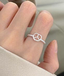 Lightweight Luxury Plain Open Ring for Women - Versatile High-End INS Style, Non-Fading Design, Trendy Fashion Accessory