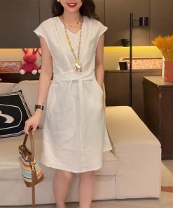 Lightweight Luxury Women's Dress with Flying Sleeves, Loose Waist-Cinching Rope, Cotton-Linen Blend, Stylish Summer Fashion
