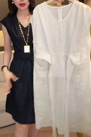 Lightweight Luxury Women's Dress with Flying Sleeves, Loose Waist-Cinching Rope, Cotton-Linen Blend, Stylish Summer Fashion