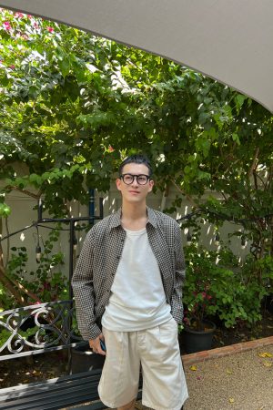 Lightweight Plaid Long Sleeve Shirt for Men - Summer Vacation Sun Protection Casual Beachwear, Versatile Style