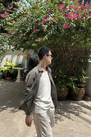 Lightweight Plaid Long Sleeve Shirt for Men - Summer Vacation Sun Protection Casual Beachwear, Versatile Style