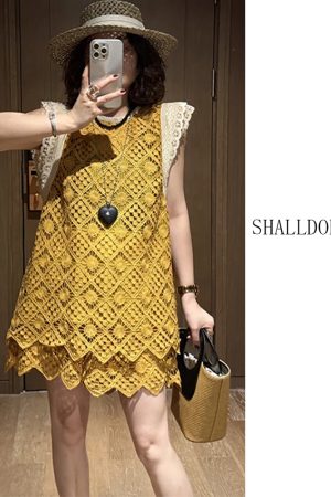 Lightweight Sheer T-Shirt and Slimming Skirt Pants Set for Summer 2025 - Trendy Casual Outfit for Effortless Style