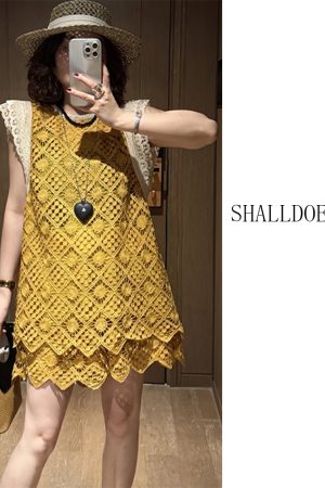 Lightweight Sheer T-Shirt and Slimming Skirt Pants Set for Summer 2025 - Trendy Casual Outfit for Effortless Style