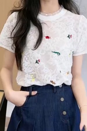 Lightweight Sheer T-Shirt for Summer 2025 - Trendy, Breathable Style Perfect for Warm Weather