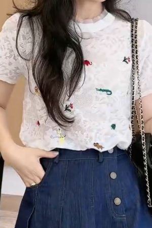 Lightweight Sheer T-Shirt for Summer 2025 - Trendy, Breathable Style Perfect for Warm Weather