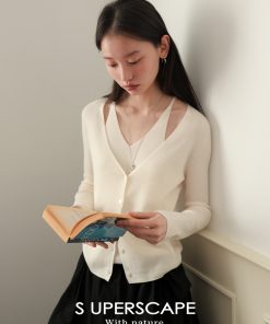 Lightweight V-Neck Faux Two-Piece Wool Knitted Cardigan for Commuting - Stylish and Machine Washable, Perfect for Y2K Fashion