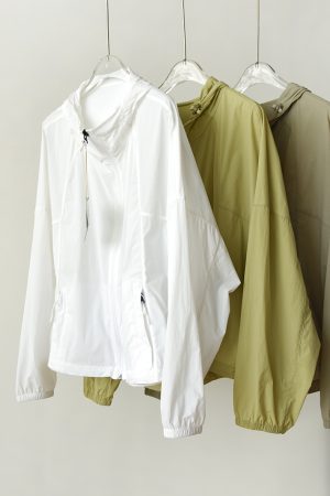 Lightweight Waterproof Sun Protection Jacket with UPF 150+, Breathable Outdoor Performance Wear for Summer Activities