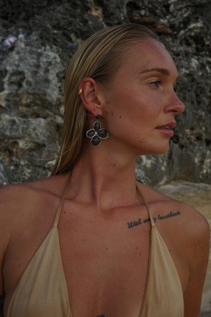 Lilac Crystal Black Shell Drop Earrings - 925 Silver Studs, Elegant Temperament Design, Ins Inspired Fashion Statement