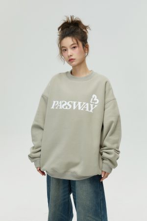Little Heart Crew Neck Pullover Sweatshirt - Hoodless Loose Fleece Top for Couples - Spring Autumn Style, Casual Fashion