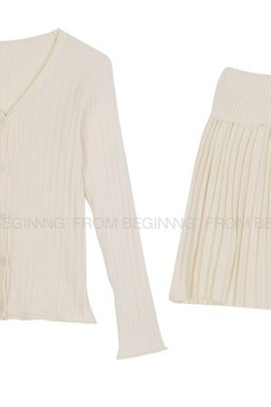 Lively Korean Style Cardigan and Skirt Set - Slimming Cute Outfit for a Fun, Playful Look