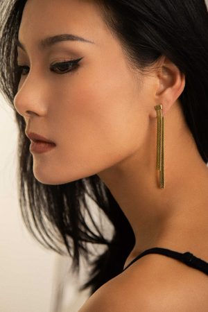 Long Metal Snake Bone Chain Front and Back Wear Ear Studs - European American Style 18K Gold Earrings for Trendy Fashion