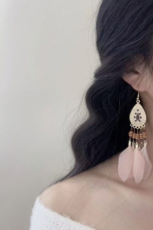 Long Pink Feather Ethnic Style Clip-On Earrings for Vacation Vibes, High-Quality, No Ear Holes, Boho Chic Accessory